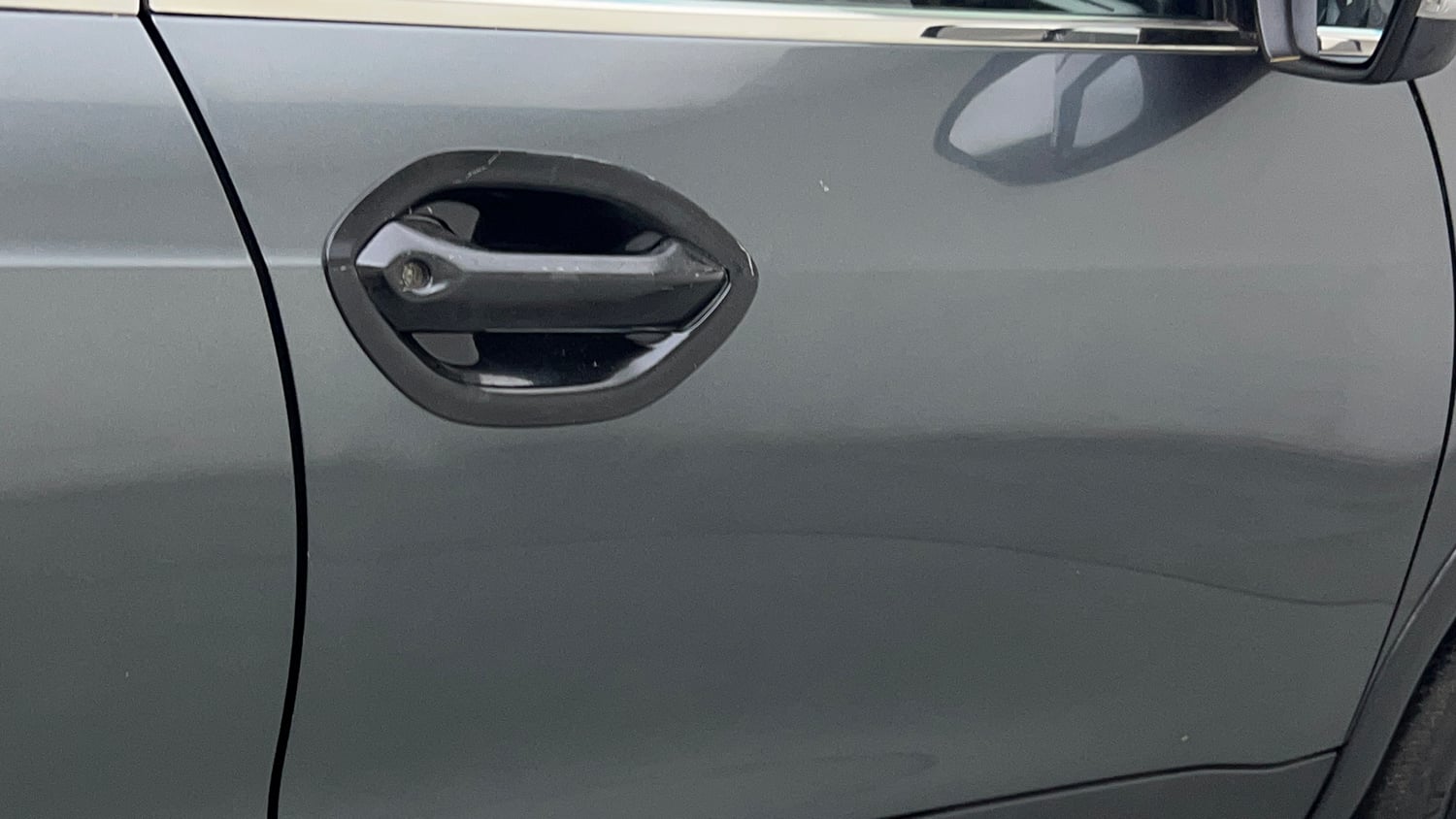 Used 2023 Tata Punch Pure iCNG Cng Manual dents MINOR SCRATCH