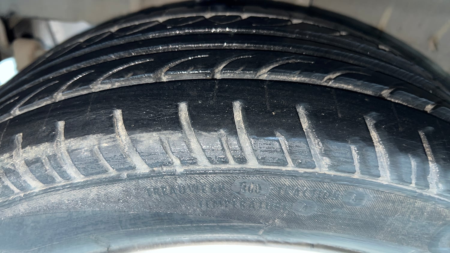 Used 2018 Tata Tiago Revotron XT Petrol Manual tyres RIGHT REAR TYRE TREAD VIEW