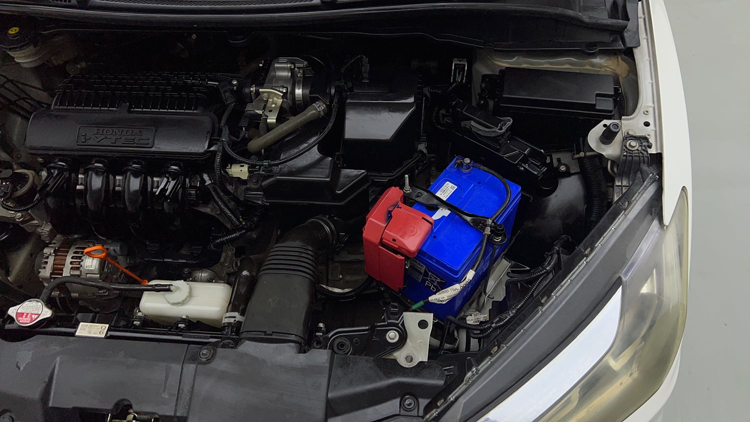 Used 2022 Honda City 4th Generation V Petrol Petrol Manual engine ENGINE LEFT SIDE VIEW