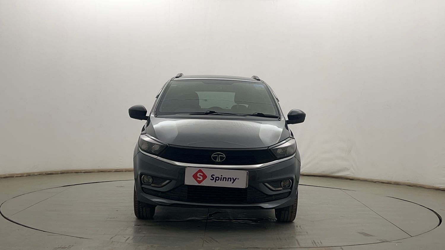 Used 2025 Tata Tiago XM Petrol Manual exterior FRONT VIEW