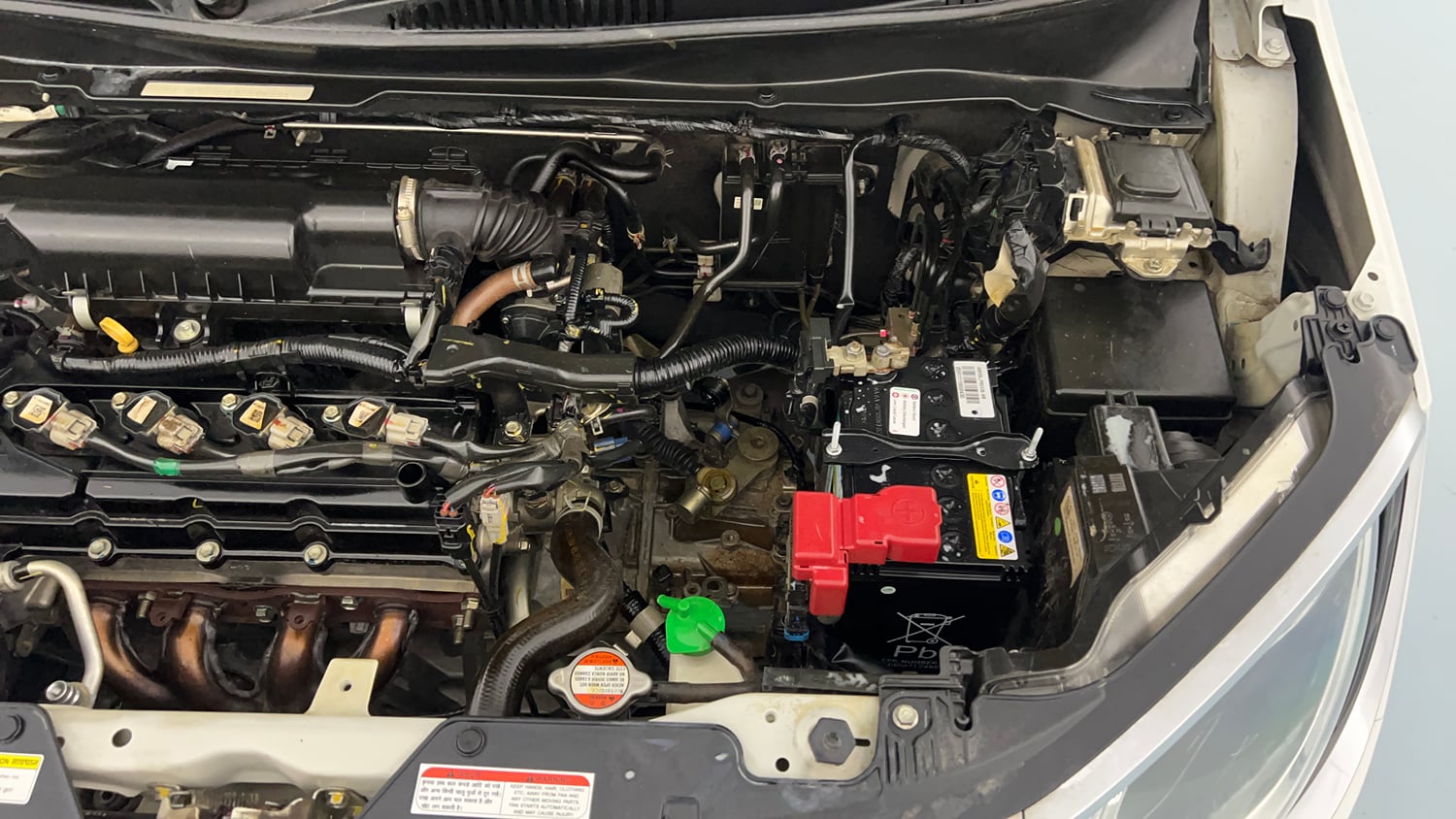 Used 2023 Maruti Suzuki Ignis Zeta 1.2 MT Petrol Manual engine ENGINE LEFT SIDE VIEW