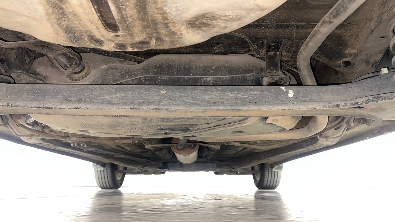 Used 2018 Maruti Suzuki Dzire ZXi Petrol Manual extra REAR UNDERBODY VIEW (TAKEN FROM REAR)