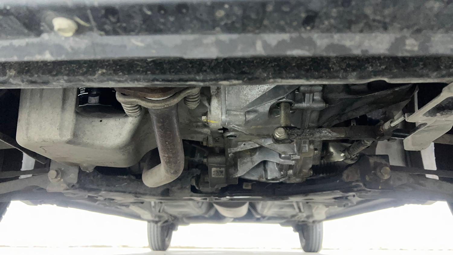 Used 2025 Maruti Suzuki Alto K10 VXi Plus (O) Petrol Manual extra FRONT LEFT UNDERBODY VIEW