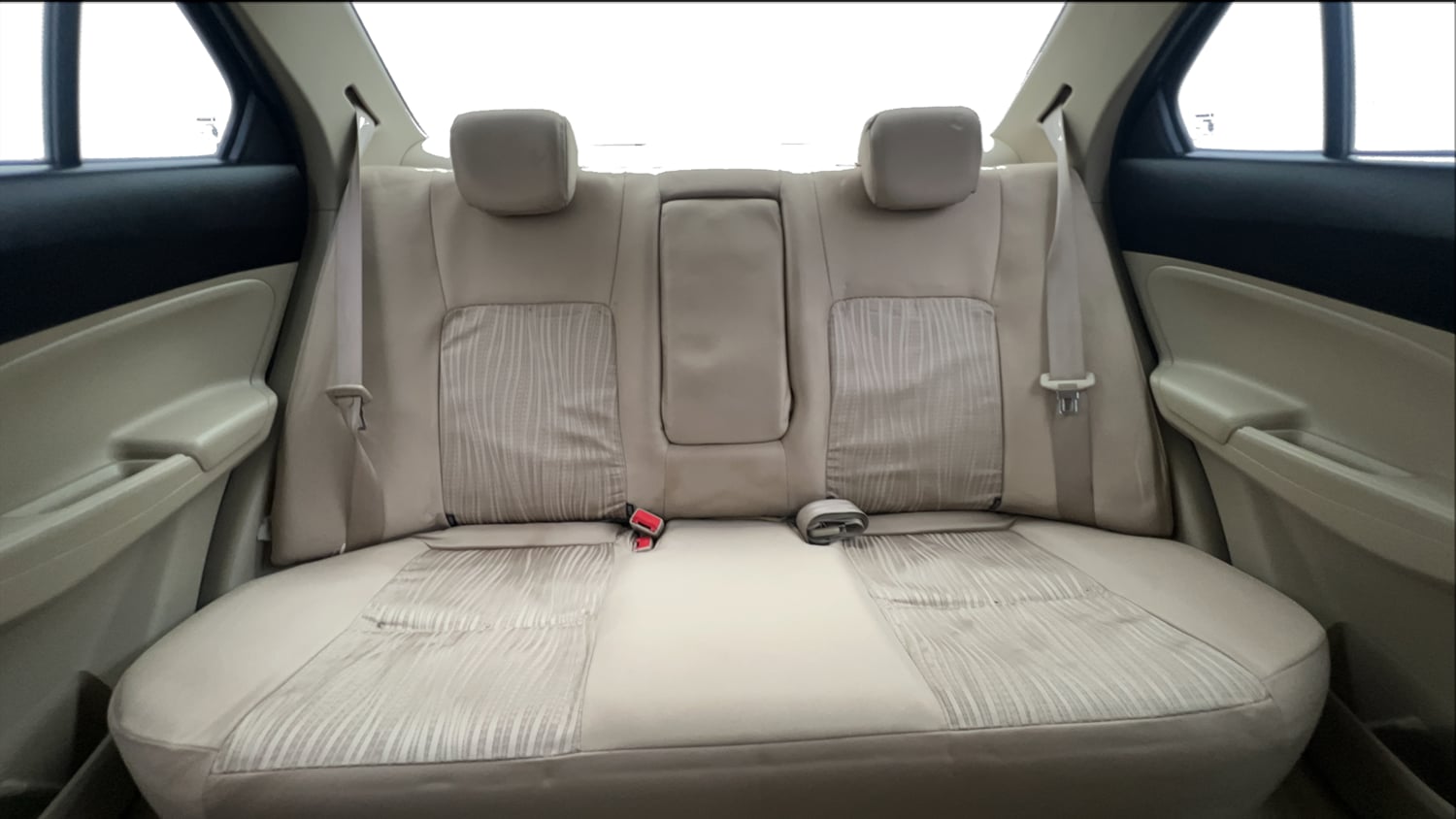 Used 2018 Maruti Suzuki Dzire ZXi Petrol Manual interior REAR SEAT CONDITION VIEW