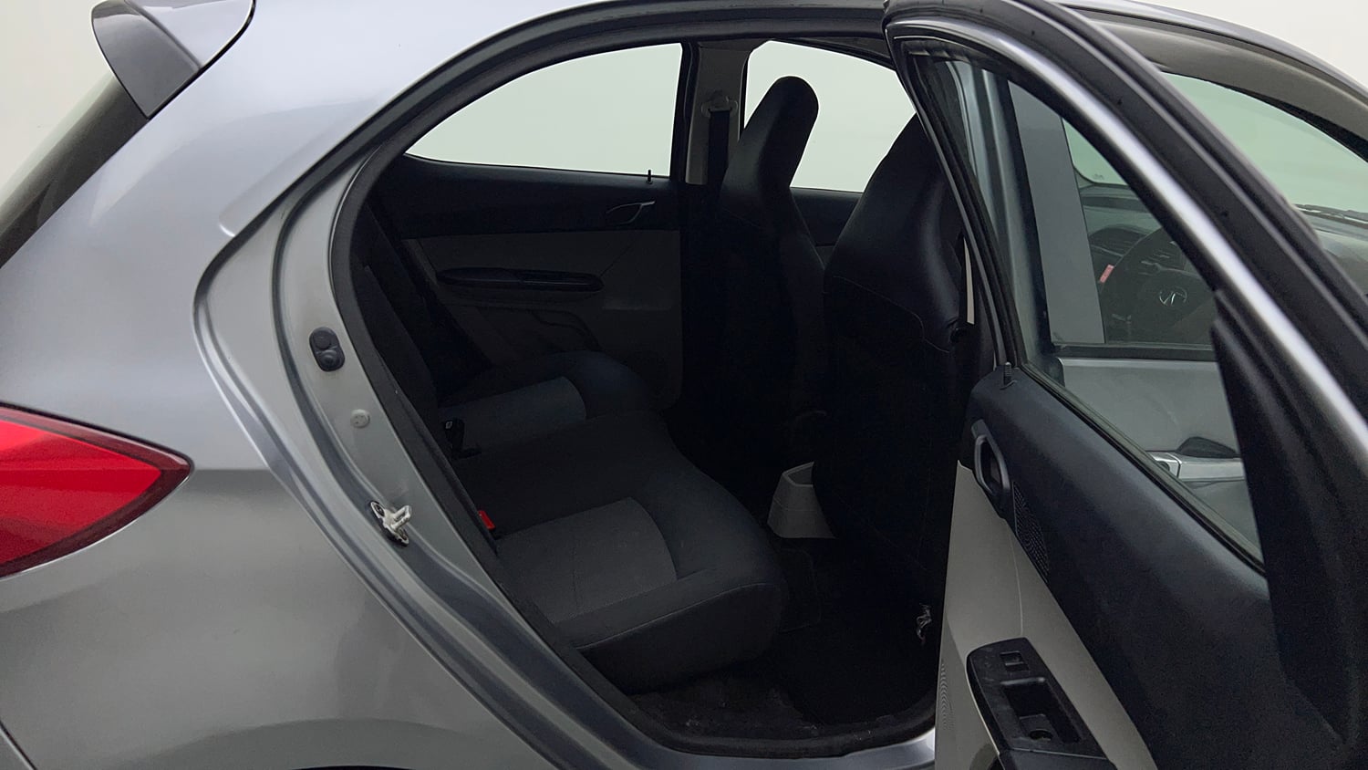 Used 2018 Tata Tiago Revotron XT Petrol Manual interior RIGHT SIDE REAR DOOR CABIN VIEW