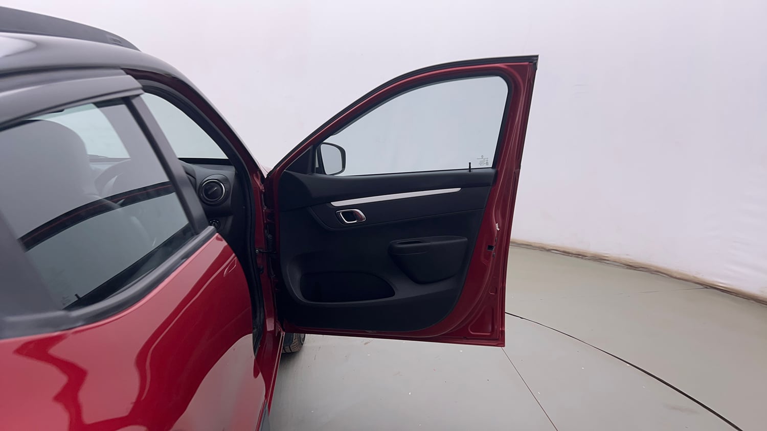 Used 2024 Renault Kwid CLIMBER 1.0 MT Petrol Manual interior RIGHT FRONT DOOR OPEN VIEW
