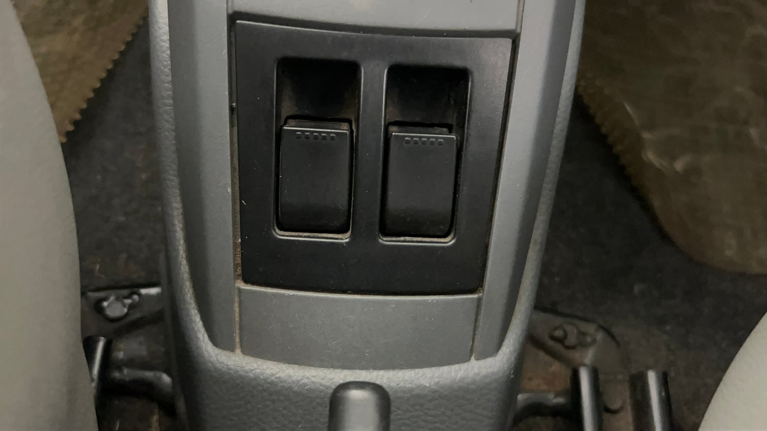Used 2013 Maruti Suzuki Alto 800 Lxi Petrol Manual top_features Power windows