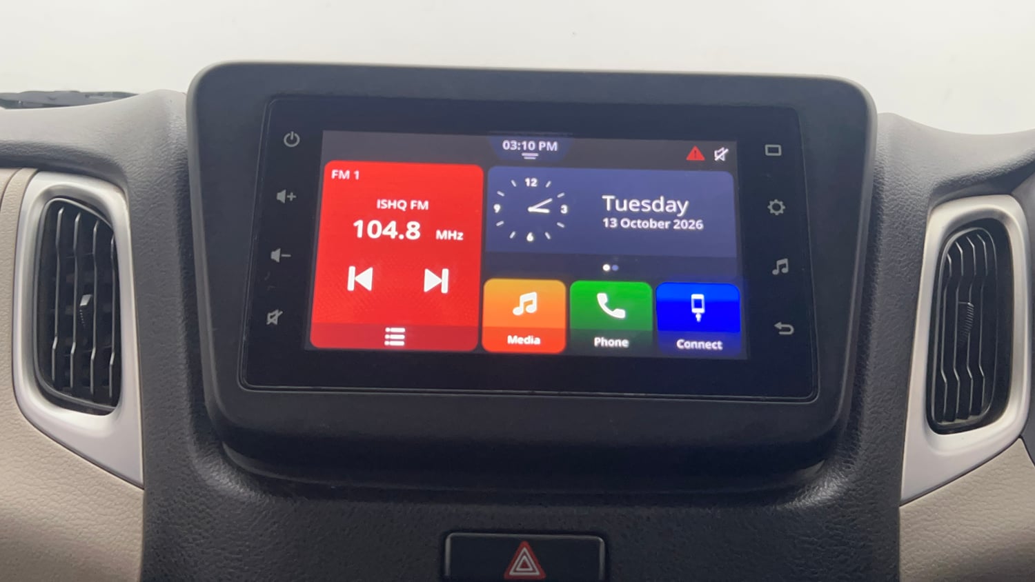 Used 2019 Maruti Suzuki Wagon R ZXi 1.2 AMT Petrol Automatic top_features Touch screen infotainment system