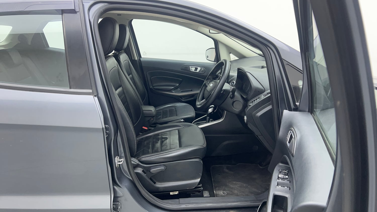 Used 2019 Ford EcoSport Titanium + 1.5L Ti-VCT AT Petrol Automatic interior RIGHT SIDE FRONT DOOR CABIN VIEW
