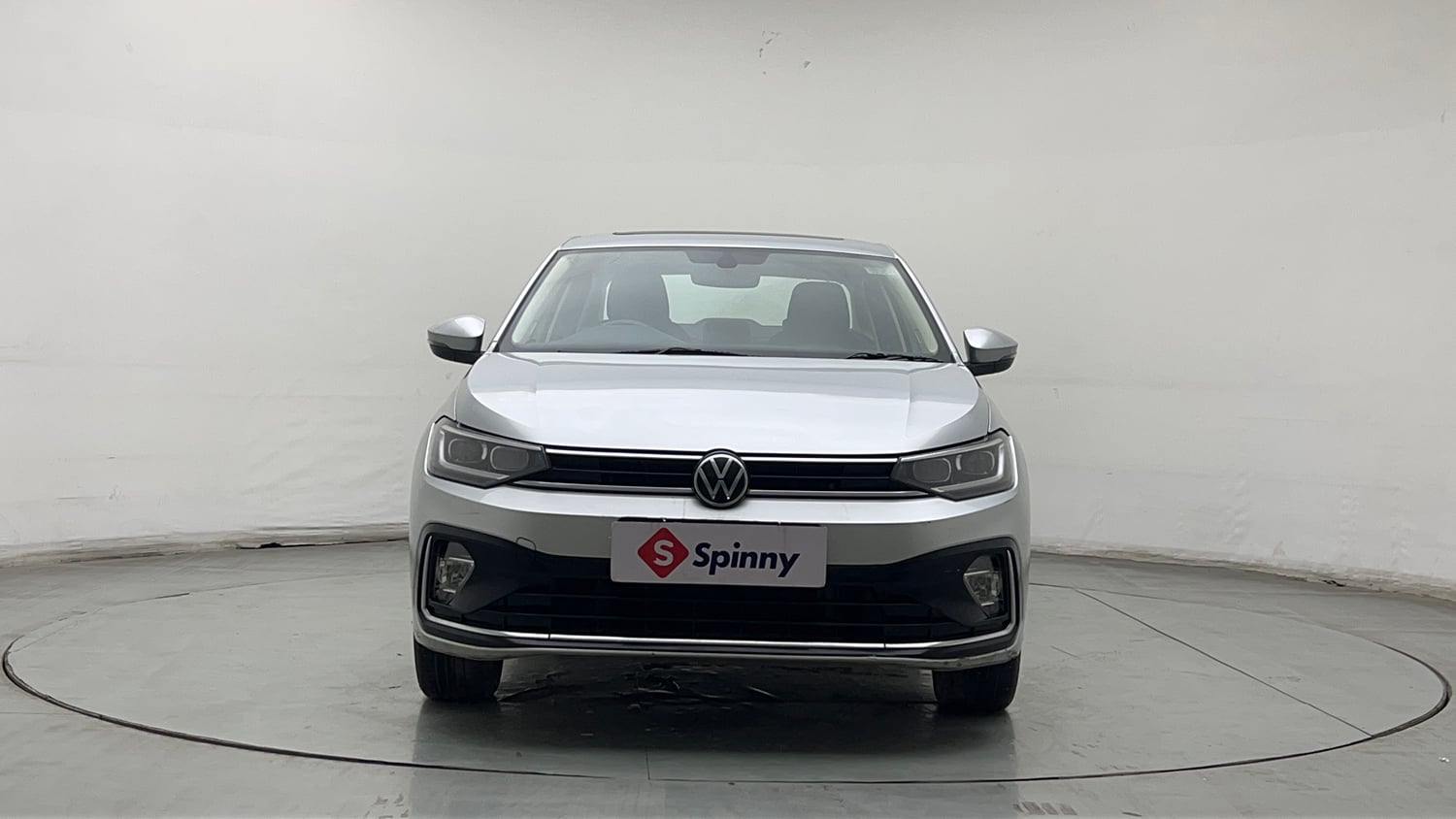 Used 2025 Volkswagen Virtus Topline 1.0 TSI AT Petrol Automatic exterior FRONT VIEW