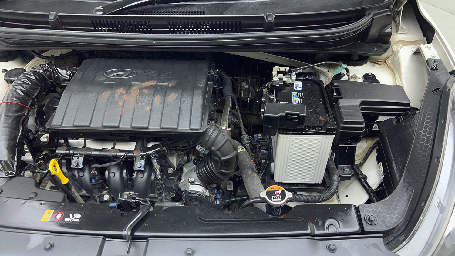 Used 2025 Hyundai Grand i10 Nios Era 1.2 Kappa Petrol Manual engine ENGINE LEFT SIDE VIEW
