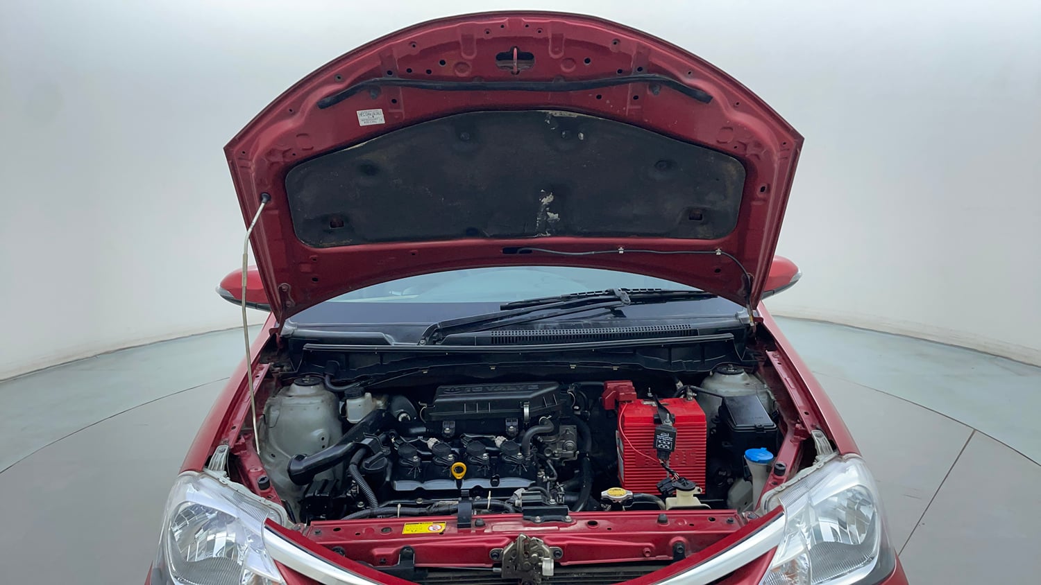 Used 2013 Toyota Etios V Petrol Manual engine ENGINE & BONNET OPEN FRONT VIEW