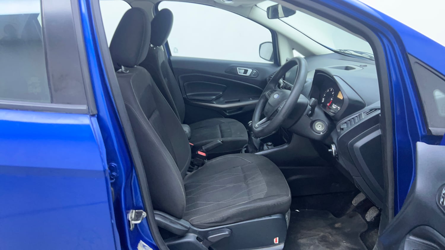 Used 2018 Ford EcoSport Trend + 1.5L TDCi Diesel Manual interior RIGHT SIDE FRONT DOOR CABIN VIEW
