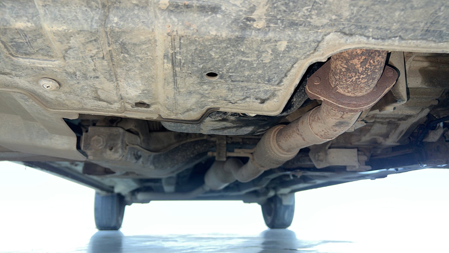 Used 2021 Tata Nexon XMA (S) Petrol Automatic extra FRONT LEFT UNDERBODY VIEW