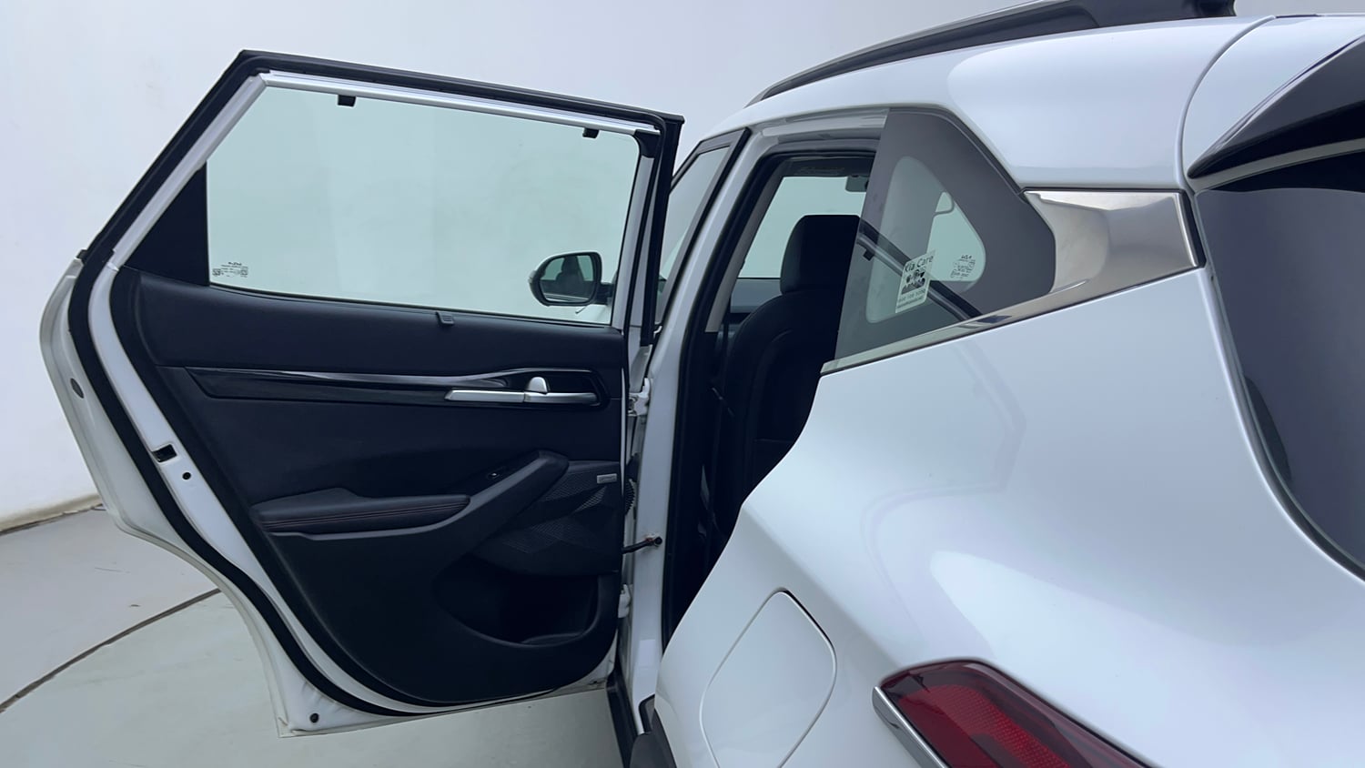 Used 2022 Kia Seltos GTX Plus 1.4 Petrol Manual interior LEFT REAR DOOR OPEN VIEW