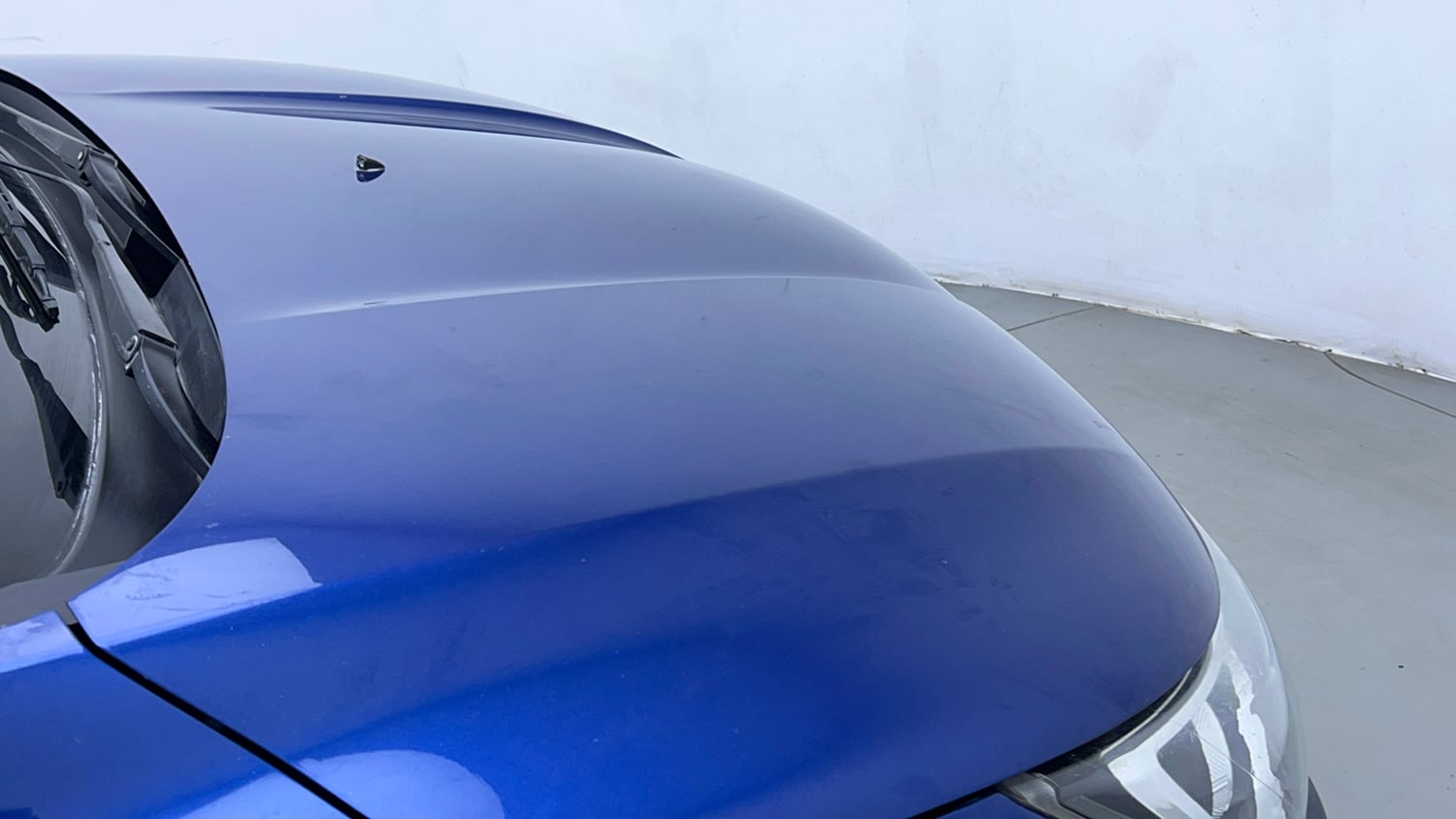 Used 2021 Renault Triber RXT Petrol Manual dents MINOR DENT