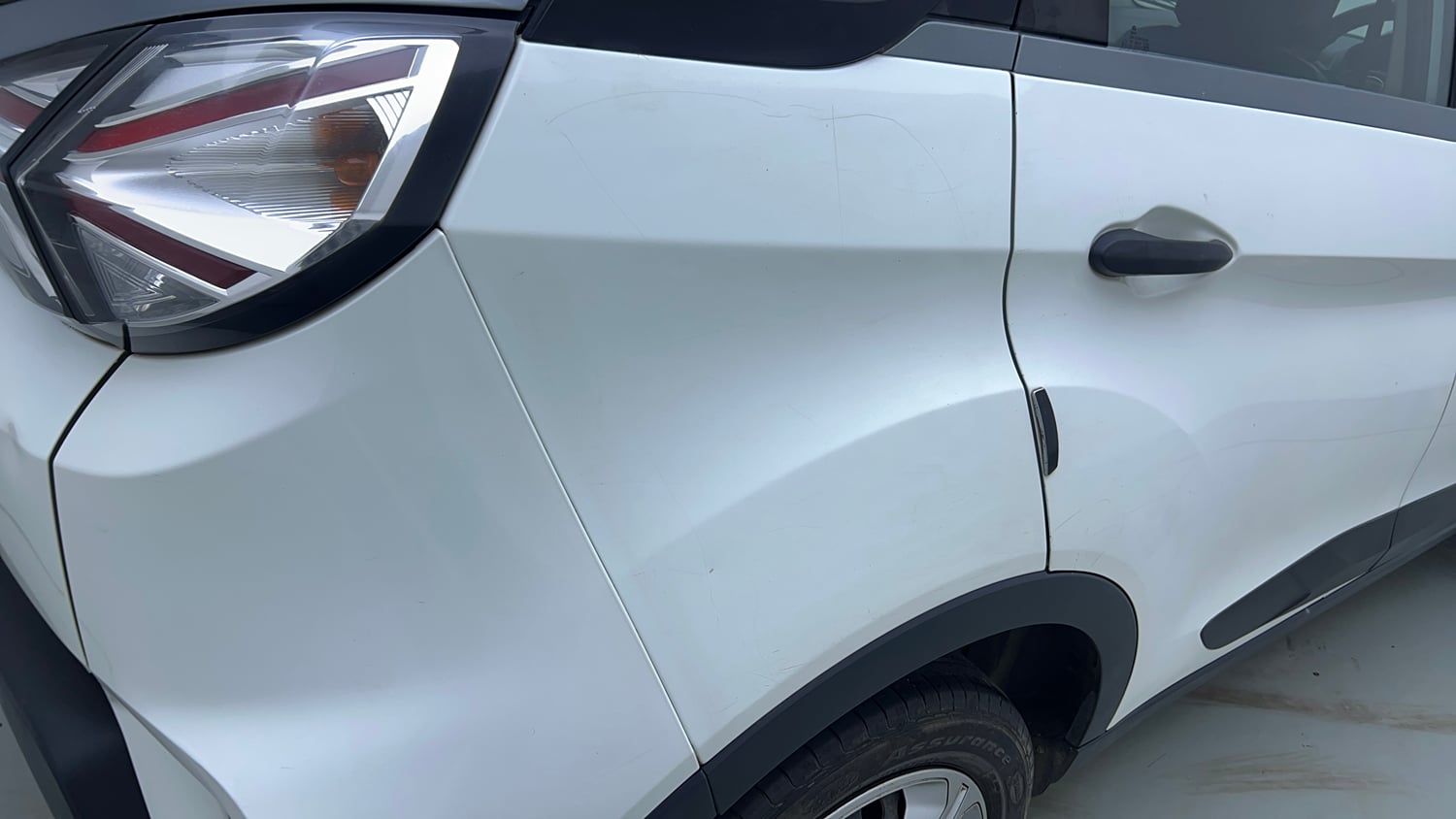 Used 2021 Tata Nexon XMA (S) Petrol Automatic dents MINOR SCRATCH