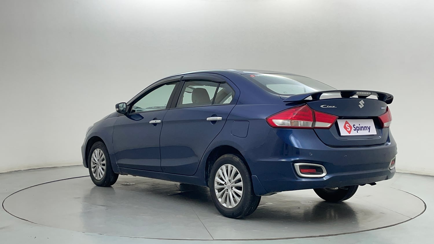 Used 2018 Maruti Suzuki Ciaz Zeta Hybrid 1.5 AT Petrol Automatic exterior LEFT REAR CORNER VIEW