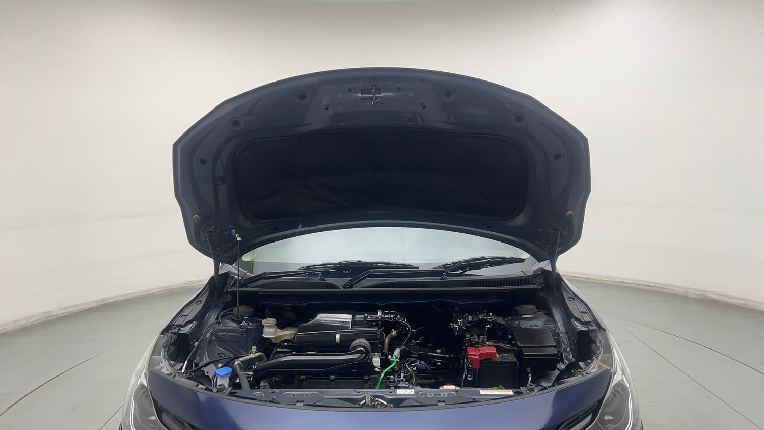 Used 2025 Maruti Suzuki Baleno Sigma MT Petrol Manual engine ENGINE & BONNET OPEN FRONT VIEW