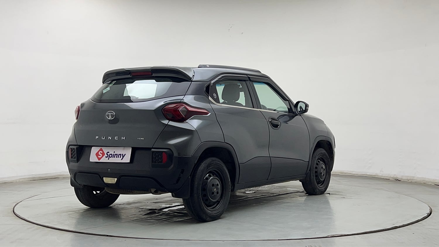 Used 2023 Tata Punch Pure iCNG Cng Manual exterior RIGHT REAR CORNER VIEW