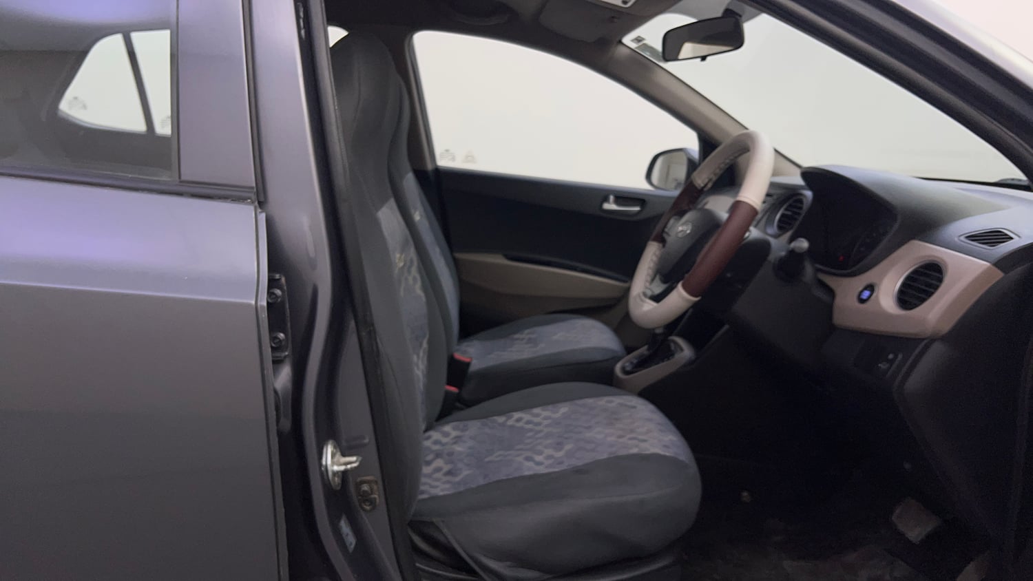 Used 2015 Hyundai Grand i10 Asta AT 1.2 Kappa VTVT Petrol Automatic interior RIGHT SIDE FRONT DOOR CABIN VIEW
