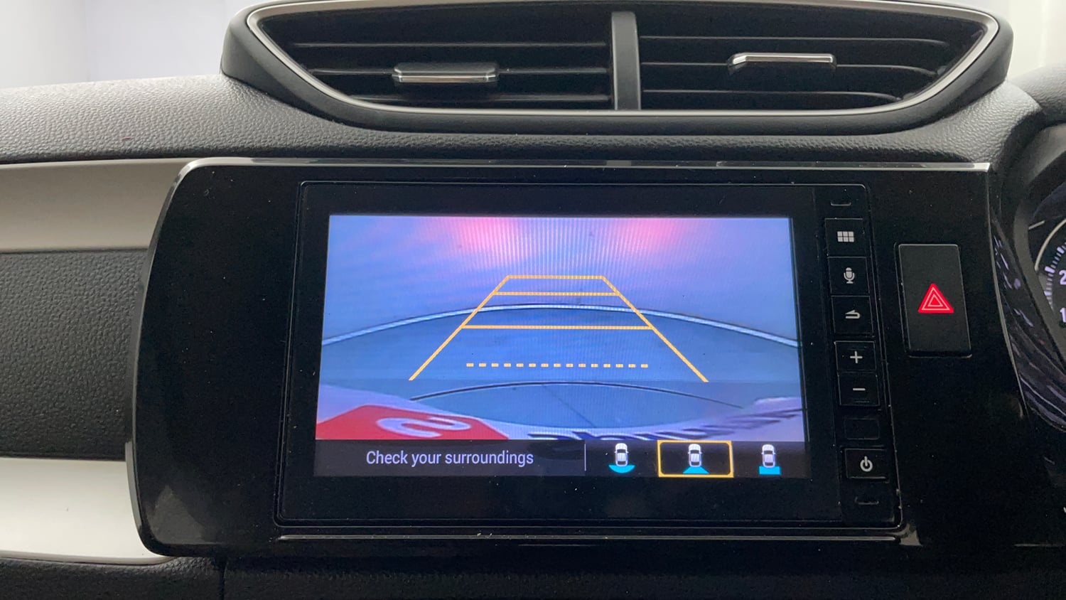 Used 2023 Honda Amaze VX 1.2 Petrol CVT Petrol Automatic top_features Rear camera