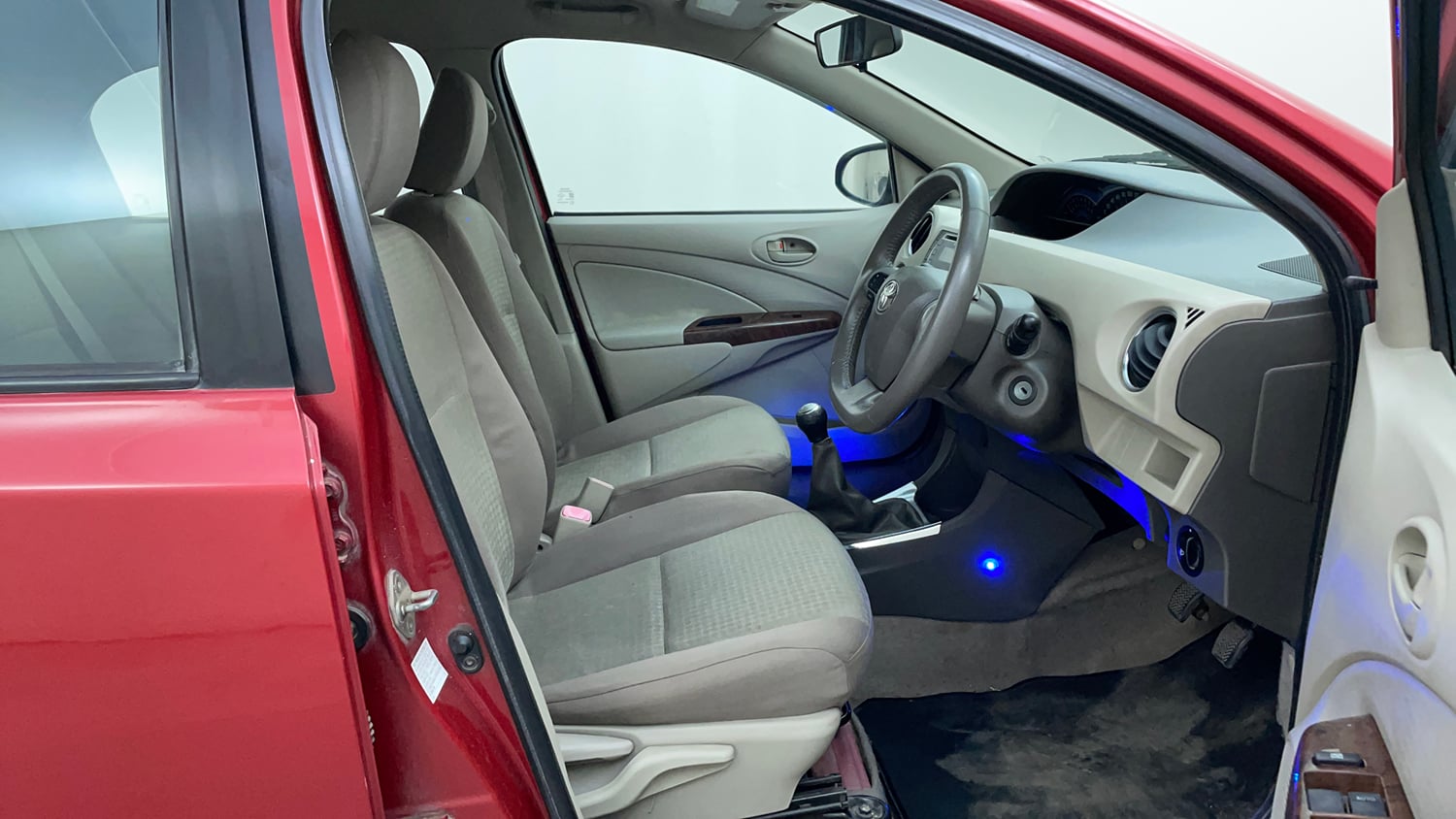 Used 2013 Toyota Etios V Petrol Manual interior RIGHT SIDE FRONT DOOR CABIN VIEW
