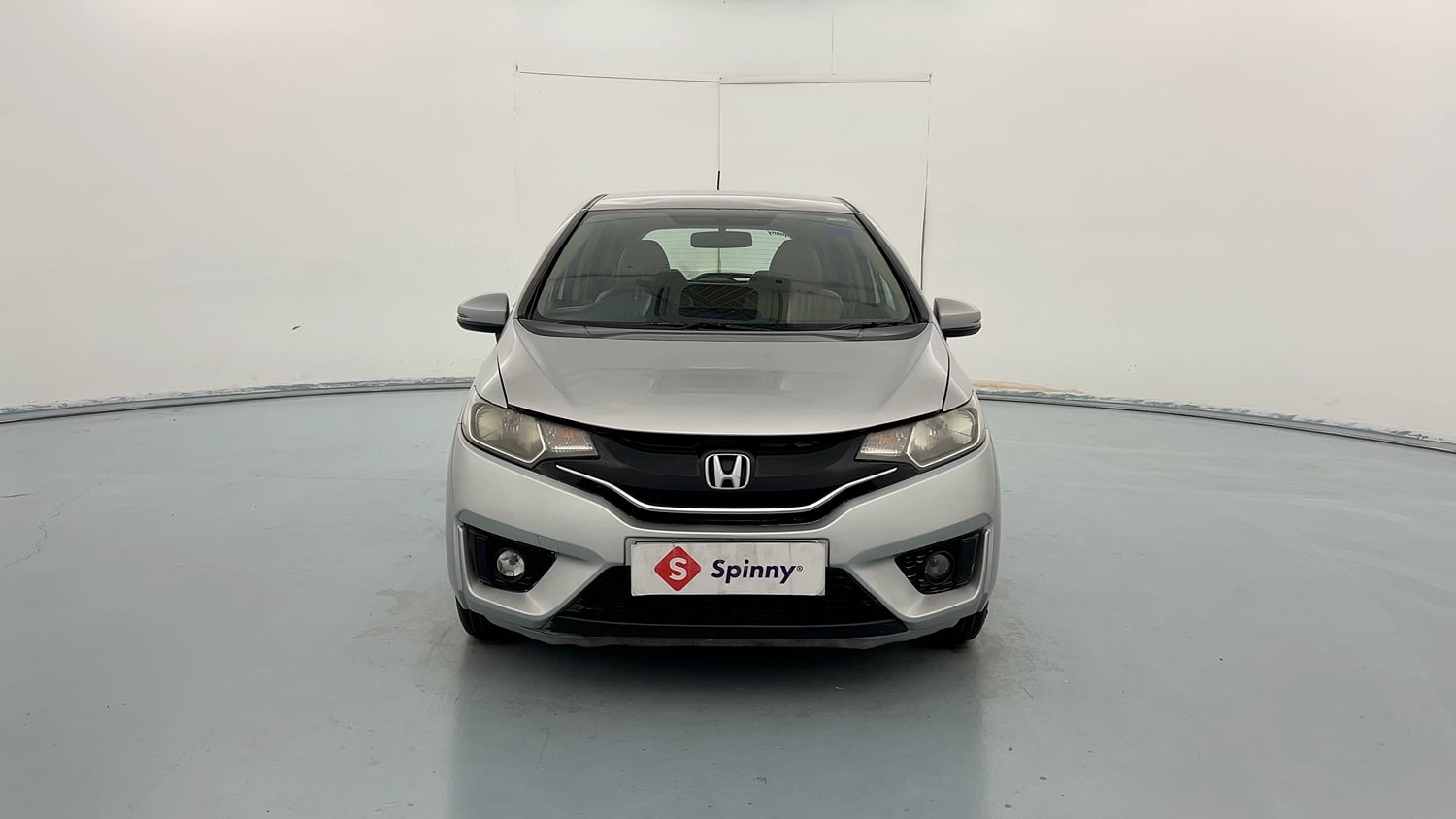 Used 2016 Honda Jazz V Petrol Petrol Manual exterior FRONT VIEW