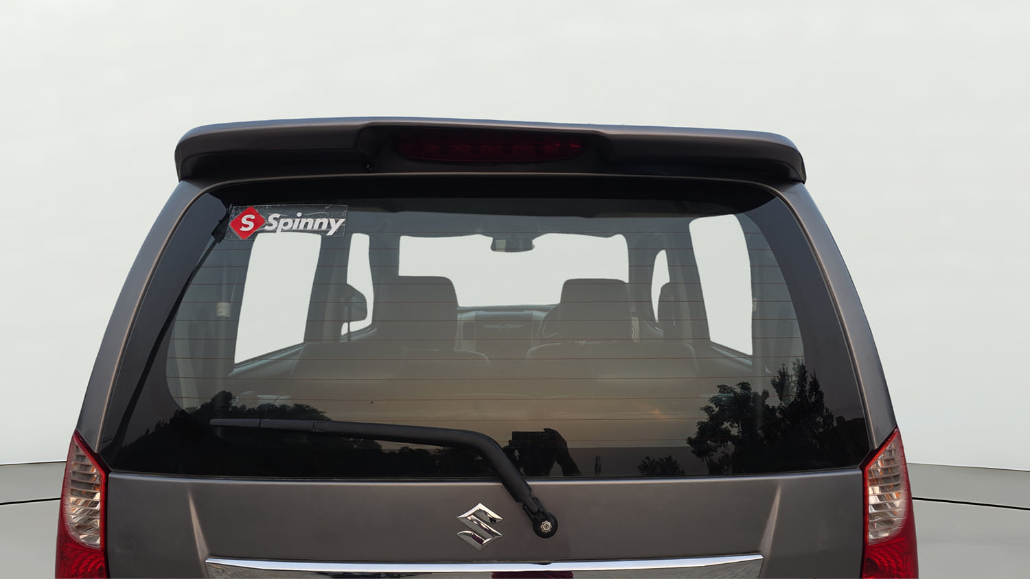 Used 2017 Maruti Suzuki Wagon R 1.0 VXI AMT Petrol Automatic exterior BACK WINDSHIELD VIEW