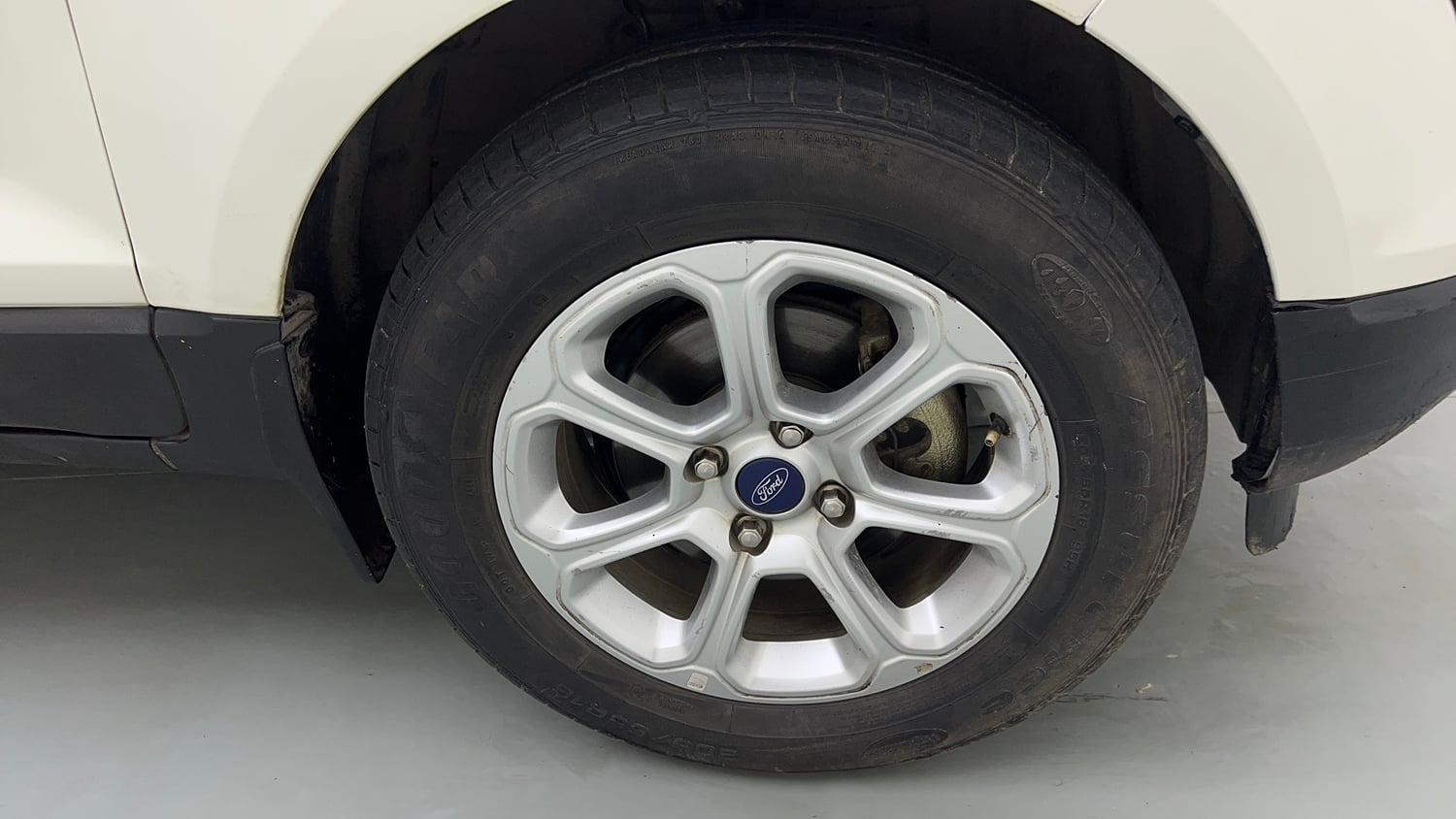 Used 2020 Ford EcoSport Titanium Plus 1.5L Ti-VCT AT Petrol Automatic tyres RIGHT FRONT TYRE RIM VIEW