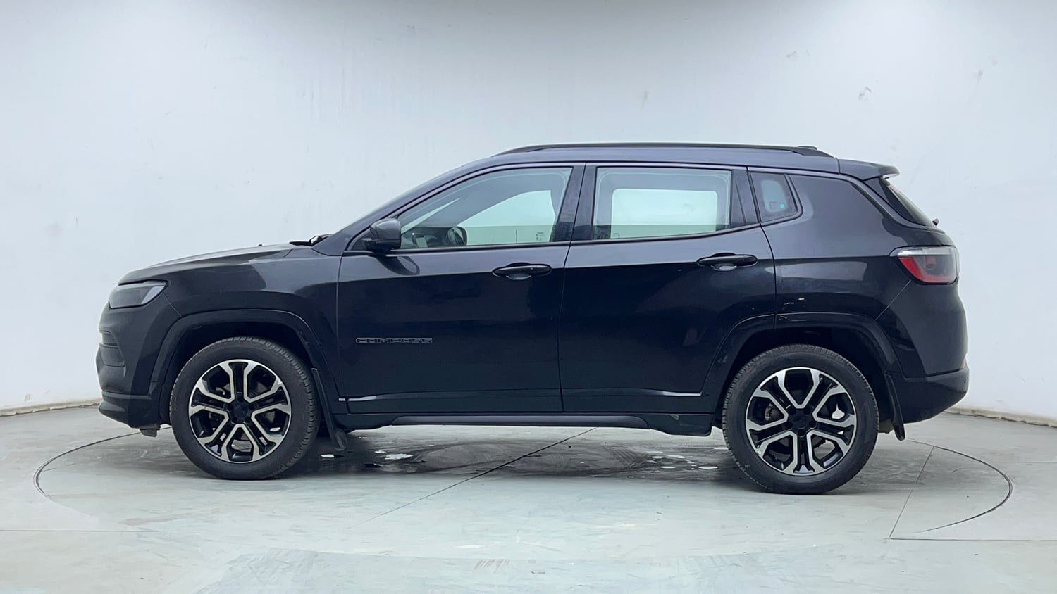 Used 2021 Jeep Compass Model S (O) 2.0 Diesel Diesel Manual exterior LEFT SIDE VIEW