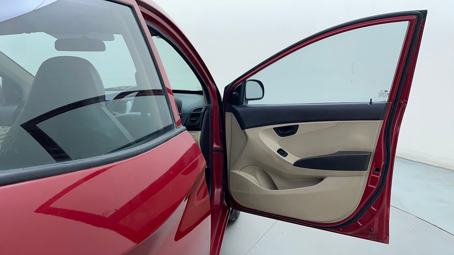 Used 2016 Hyundai Eon Magna + Petrol Manual interior RIGHT FRONT DOOR OPEN VIEW