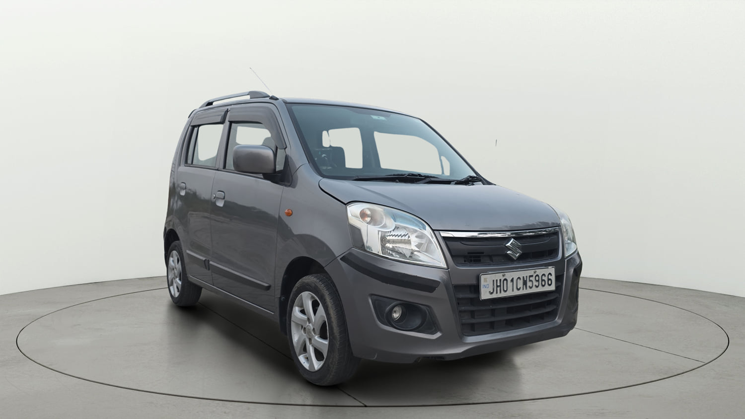 Used 2017 Maruti Suzuki Wagon R 1.0 VXI AMT Petrol Automatic exterior RIGHT FRONT CORNER VIEW