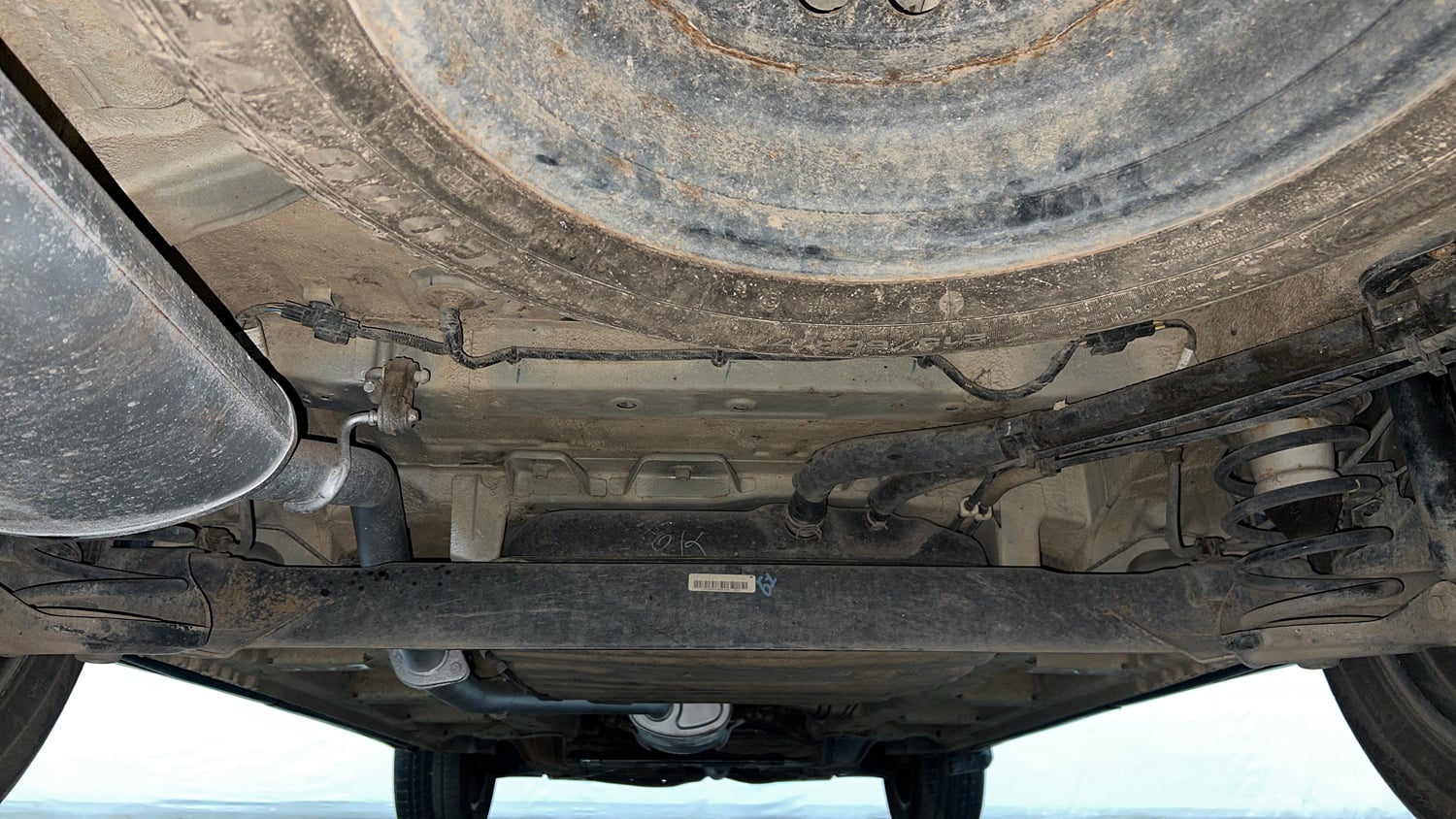 Used 2020 MG Motors Hector Sharp 1.5 DCT Petrol Petrol Automatic extra REAR UNDERBODY VIEW (TAKEN FROM REAR)