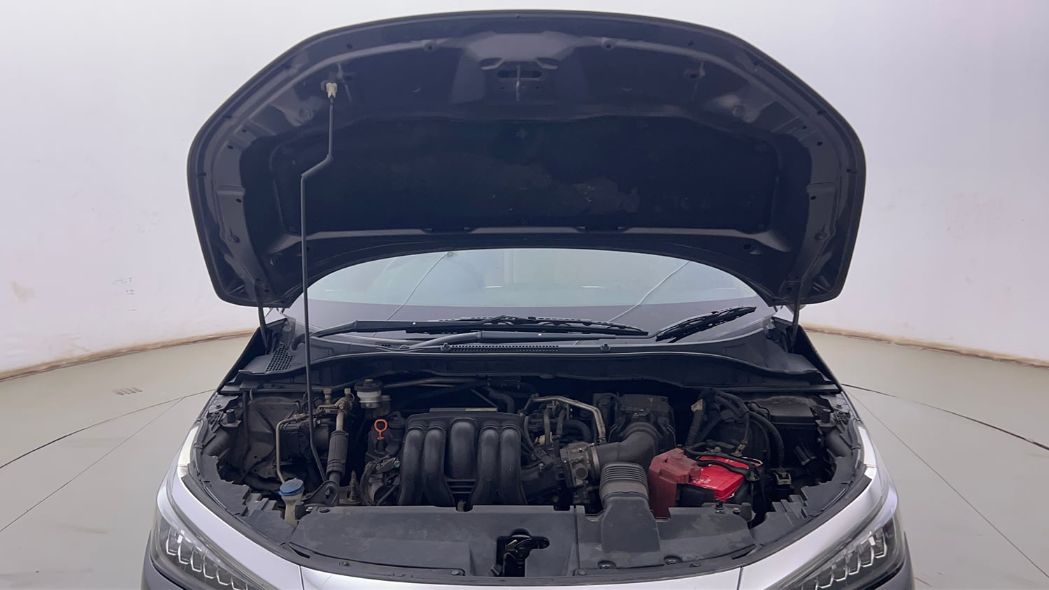 Used 2021 Honda City ZX Petrol Petrol Manual engine ENGINE & BONNET OPEN FRONT VIEW