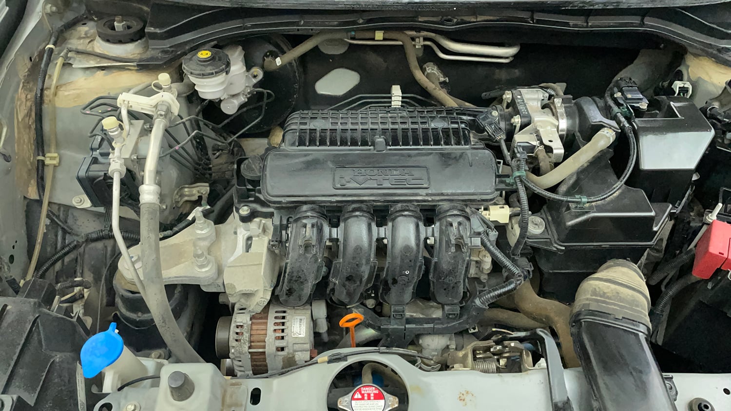Used 2023 Honda Amaze VX CVT 1.2 Petrol Petrol Automatic engine ENGINE RIGHT SIDE VIEW