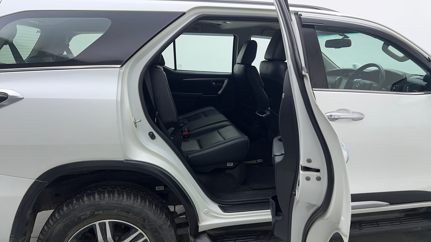 Used 2024 Toyota Fortuner 4X2 AT 2.7 Petrol Petrol Automatic interior RIGHT SIDE REAR DOOR CABIN VIEW