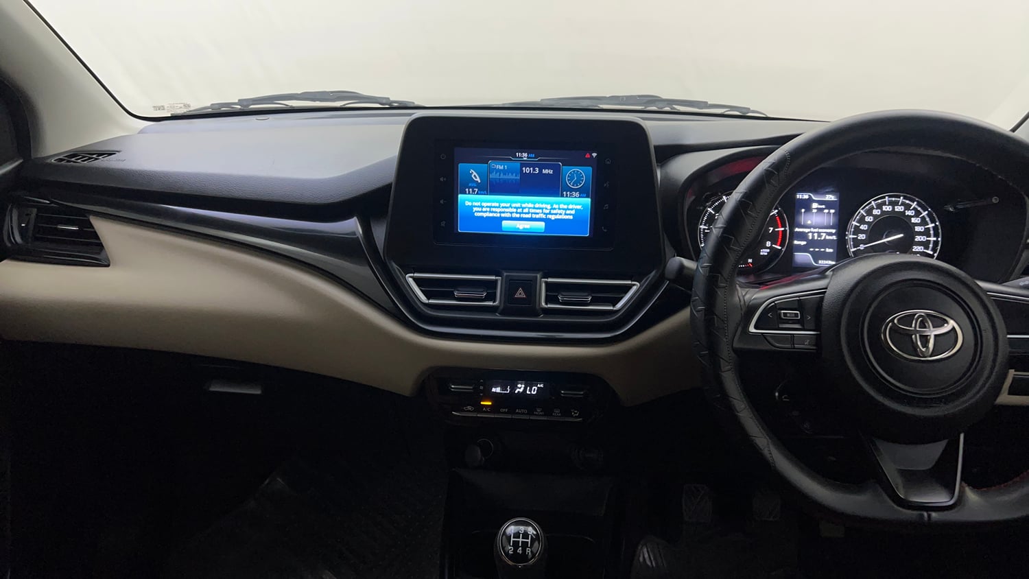 Used 2022 Toyota Glanza G Petrol Manual interior MUSIC SYSTEM & AC CONTROL VIEW