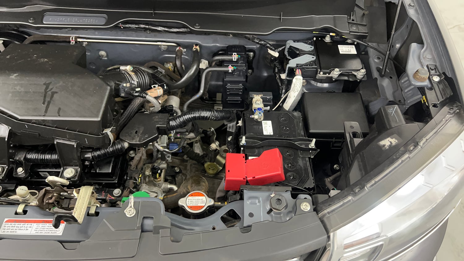 Used 2024 Maruti Suzuki S-Presso Vxi Plus Petrol Manual engine ENGINE LEFT SIDE VIEW