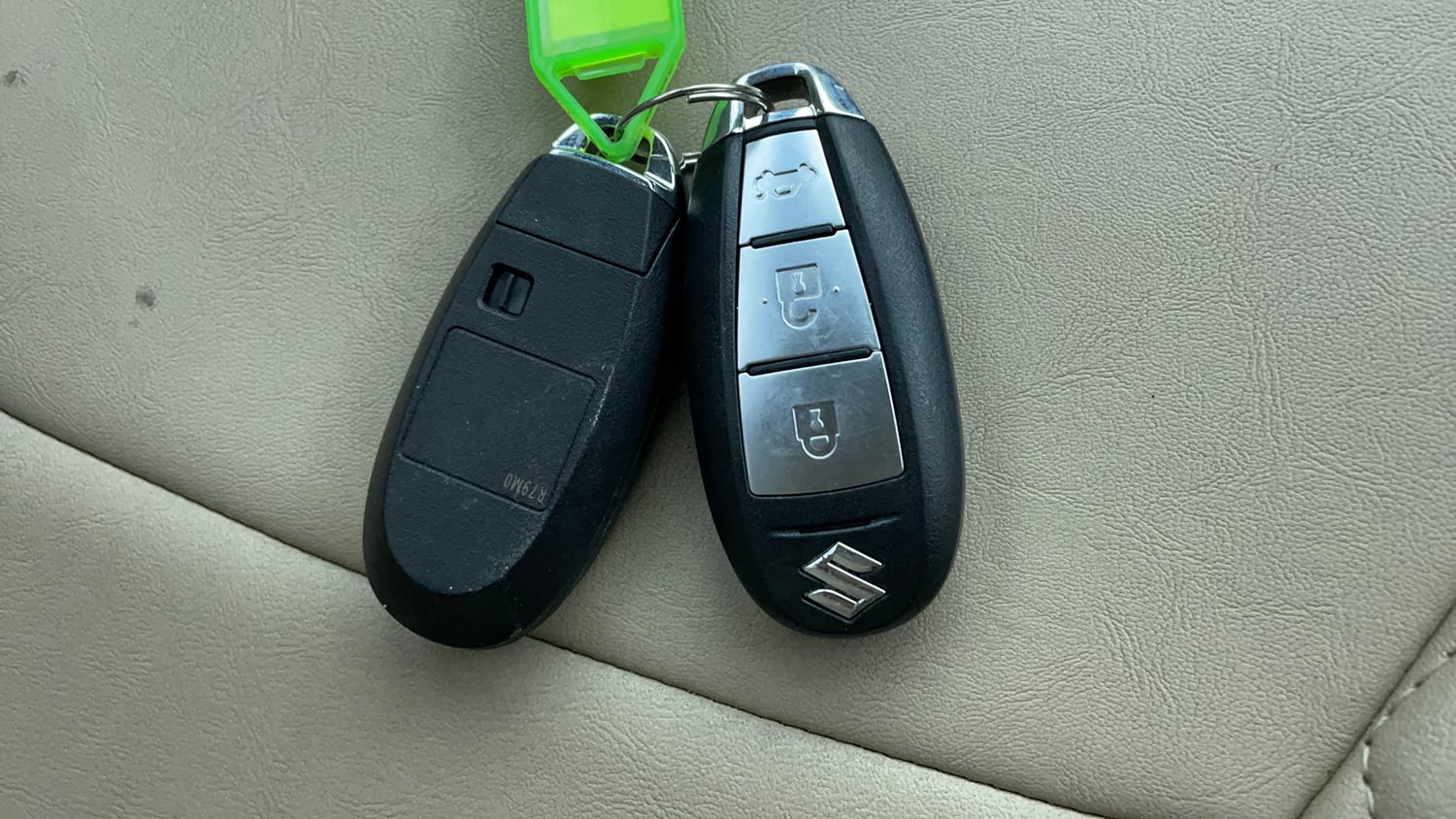 Used 2018 Maruti Suzuki Ciaz Zeta Hybrid 1.5 AT Petrol Automatic extra CAR KEY VIEW