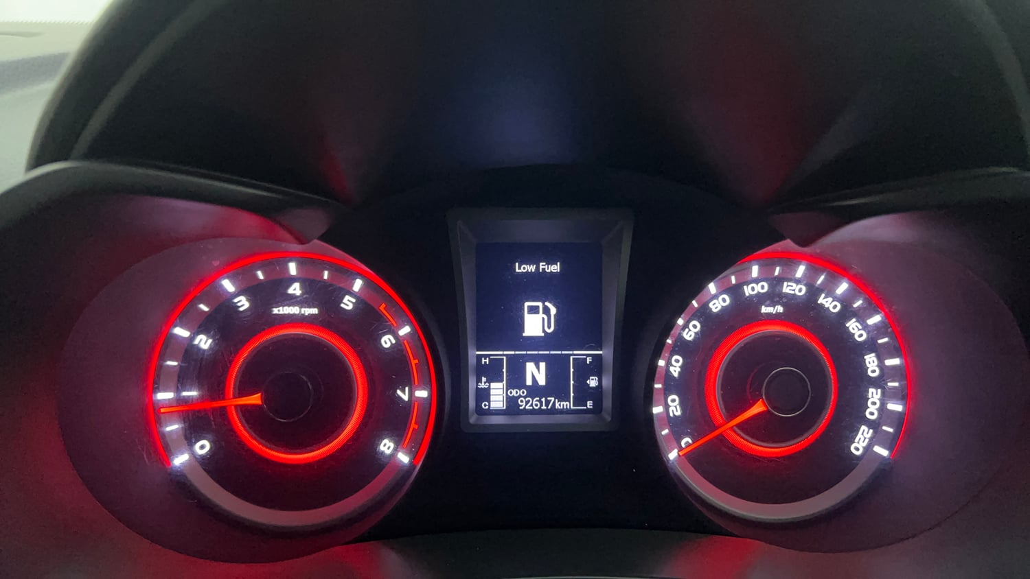 Used 2019 Mahindra XUV 300 1.2 W8 (O) Petrol Manual interior CLUSTERMETER VIEW