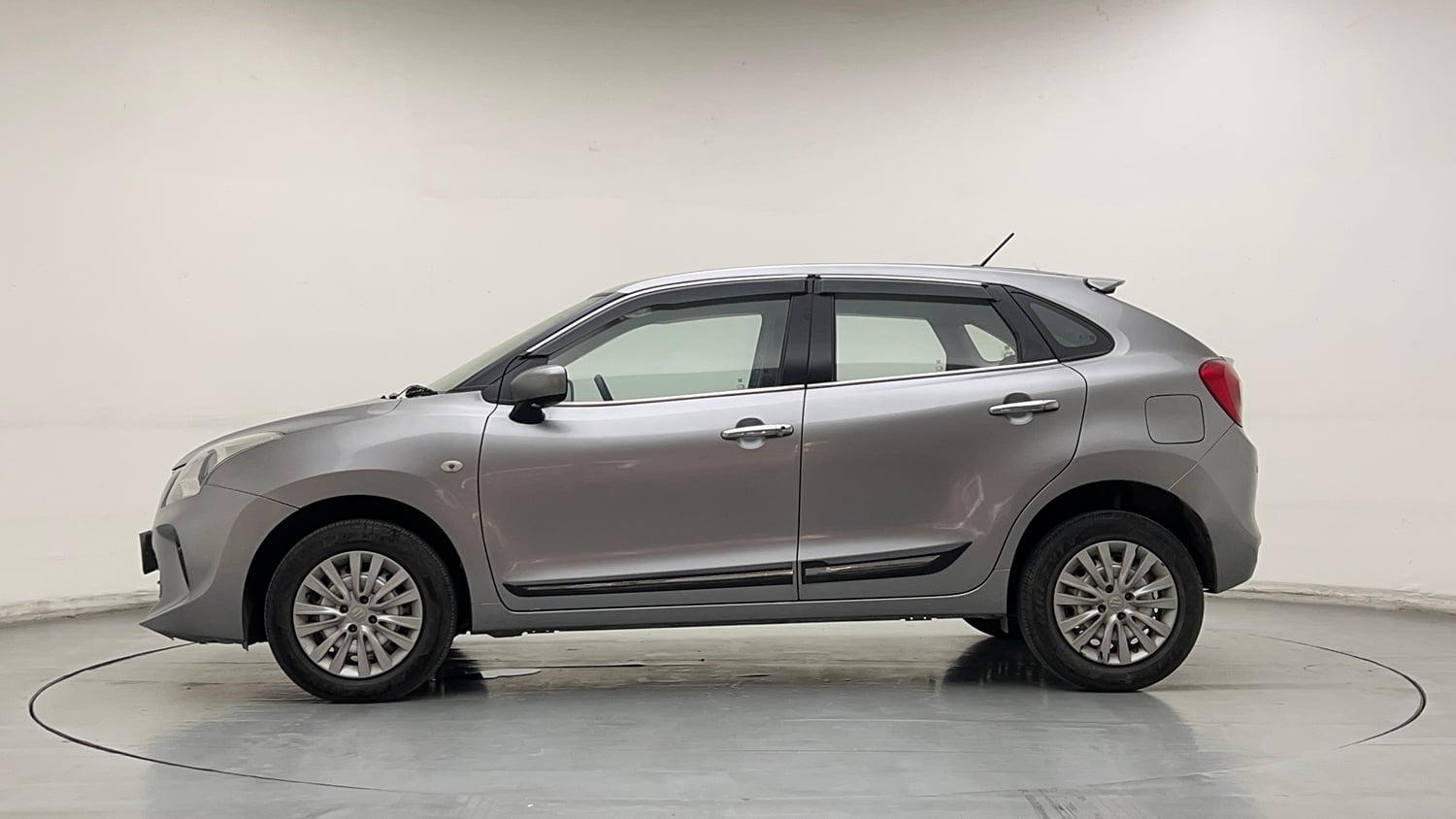 Used 2021 Maruti Suzuki Baleno Sigma Petrol Manual exterior LEFT SIDE VIEW