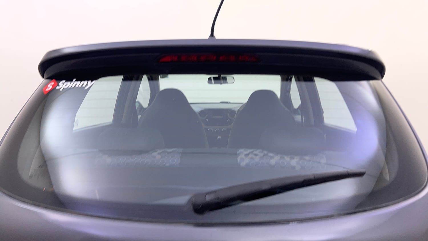 Used 2015 Hyundai Grand i10 Asta AT 1.2 Kappa VTVT Petrol Automatic top_features Rear wiper