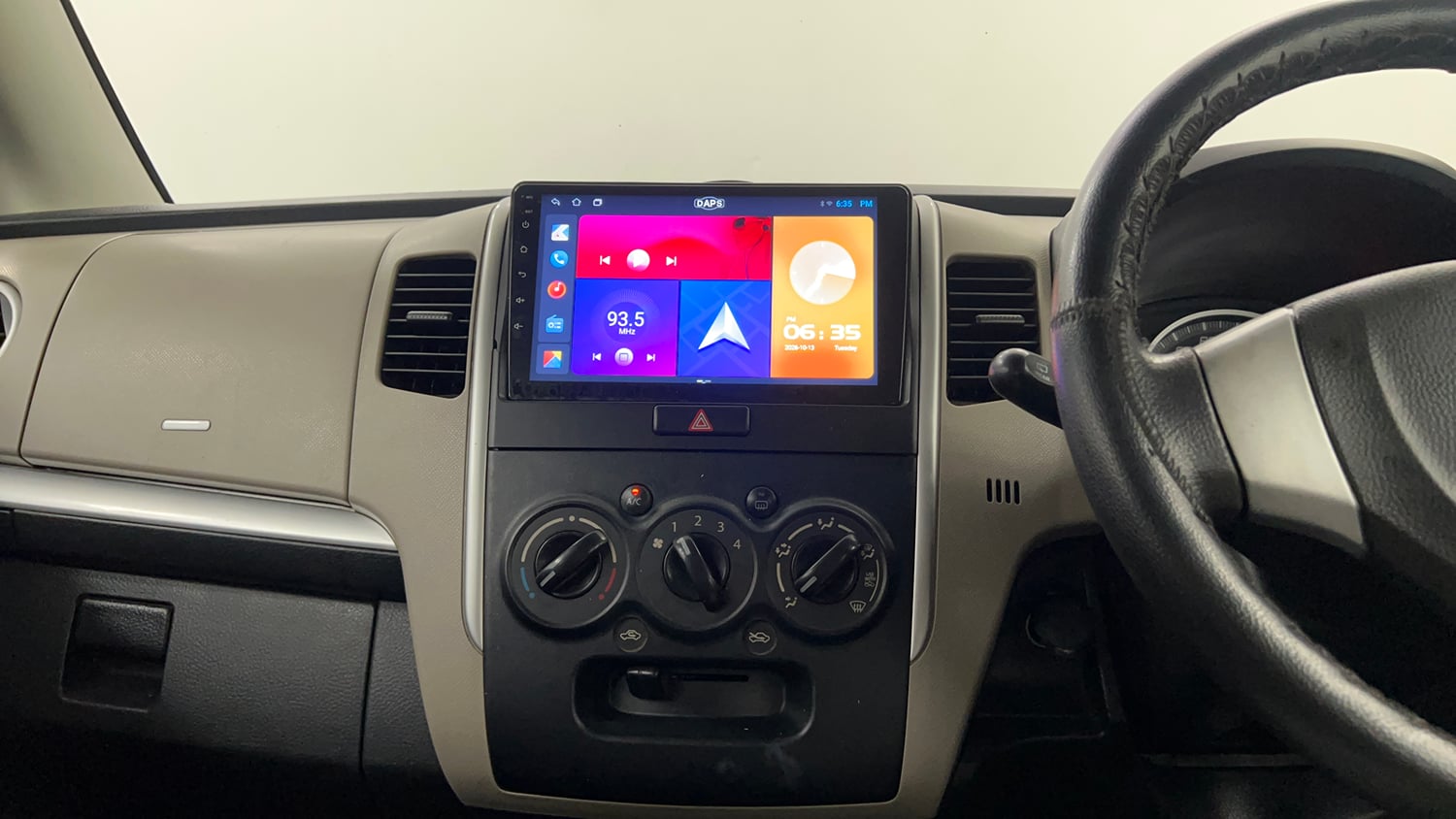 Used 2016 Maruti Suzuki Wagon R 1.0 VXI AMT Petrol Automatic interior MUSIC SYSTEM & AC CONTROL VIEW