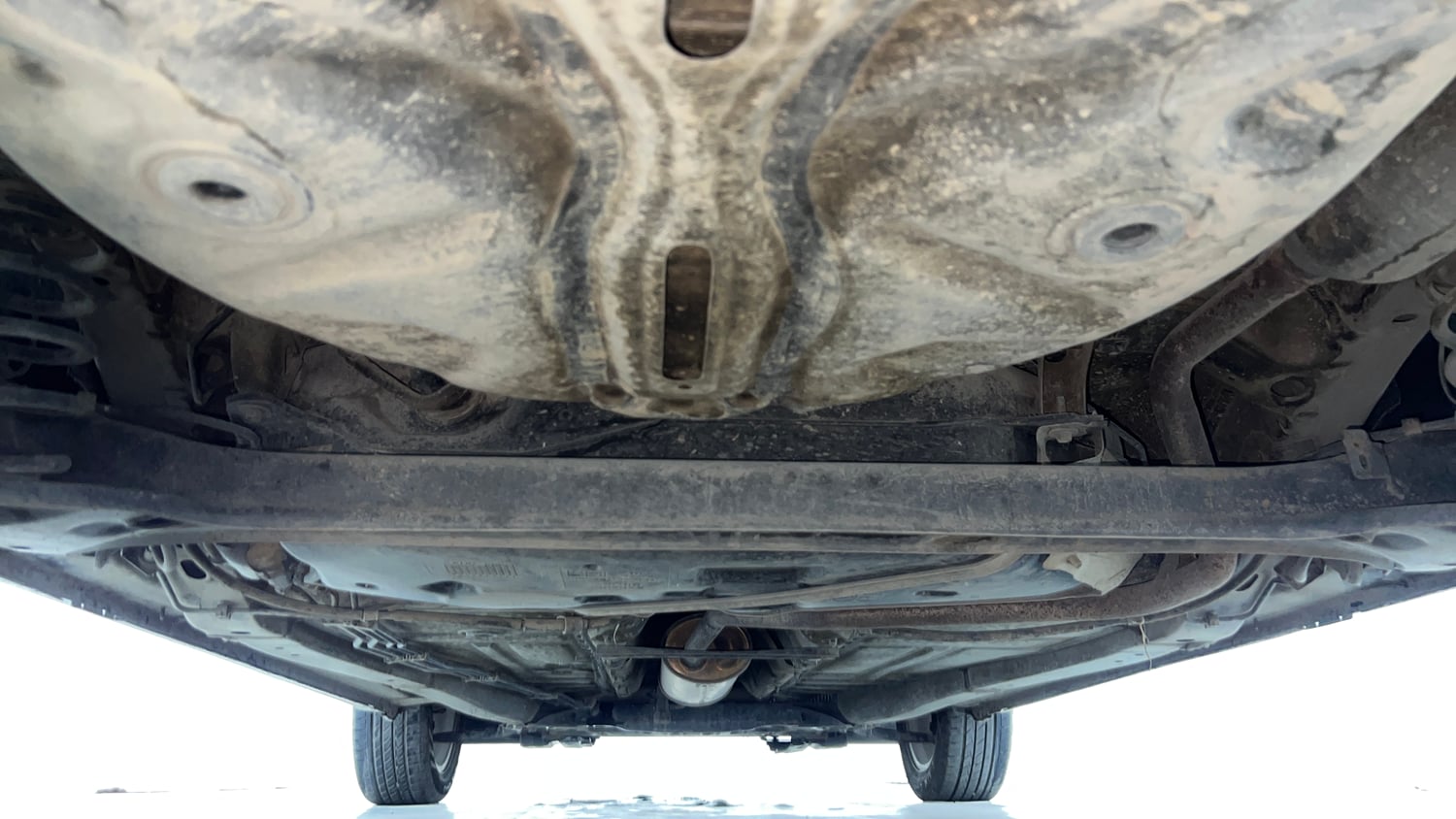 Used 2020 Maruti Suzuki Baleno Alpha Petrol Manual extra REAR UNDERBODY VIEW (TAKEN FROM REAR)