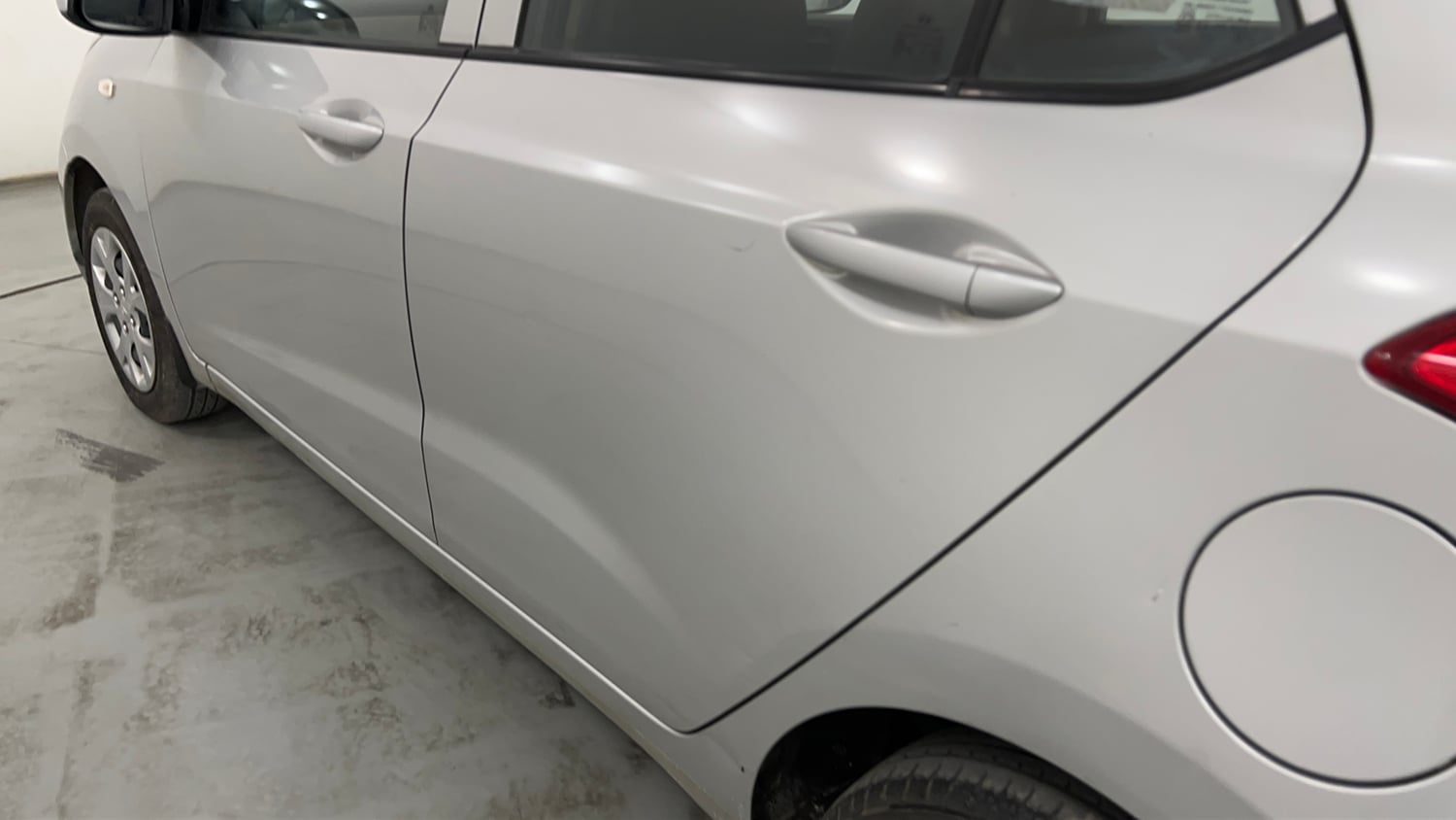 Used 2016 Hyundai Grand i10 Magna 1.2 Kappa VTVT Petrol Manual dents MINOR SCRATCH