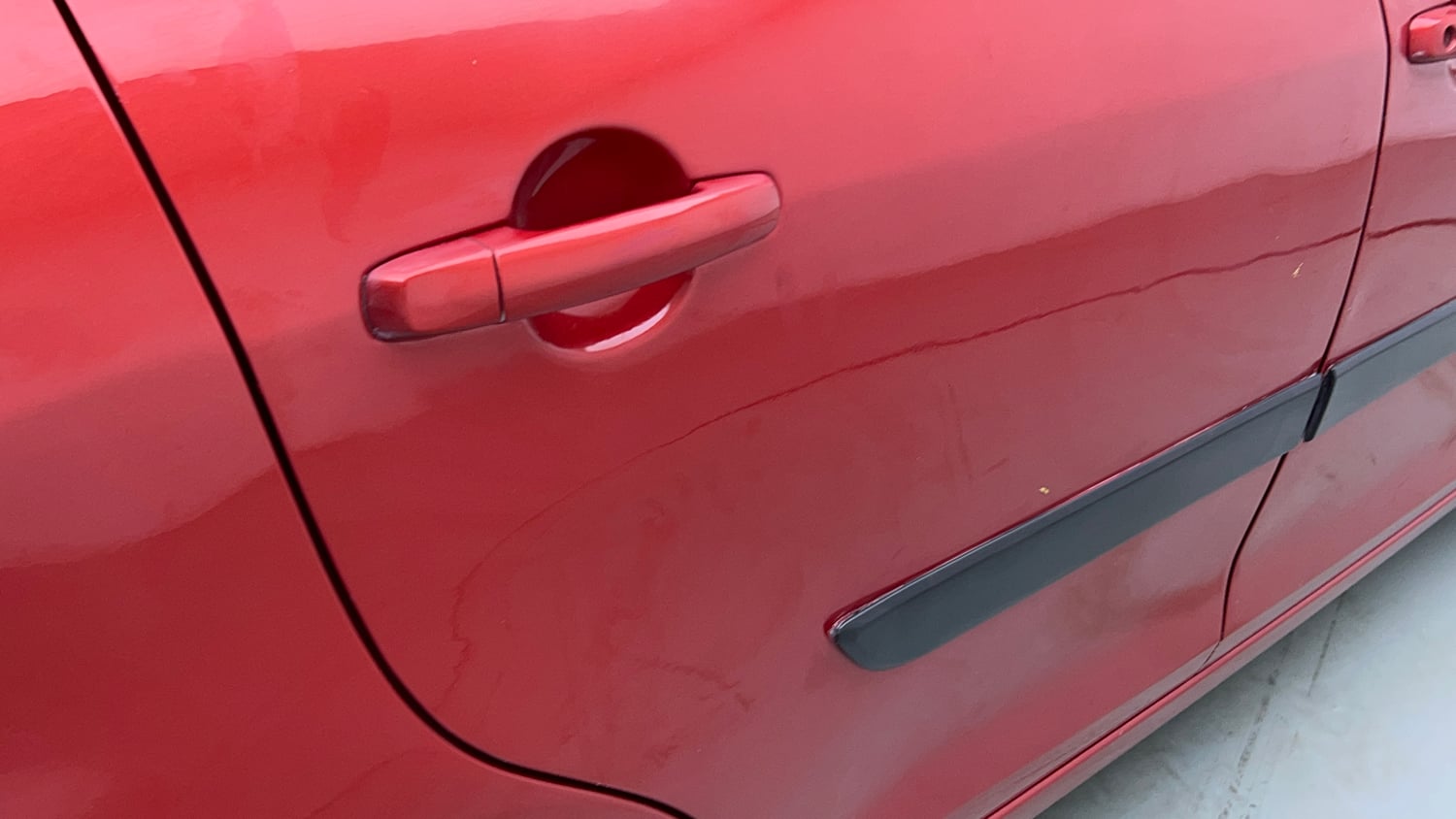 Used 2012 Maruti Suzuki Swift VXi Petrol Manual dents MINOR SCRATCH