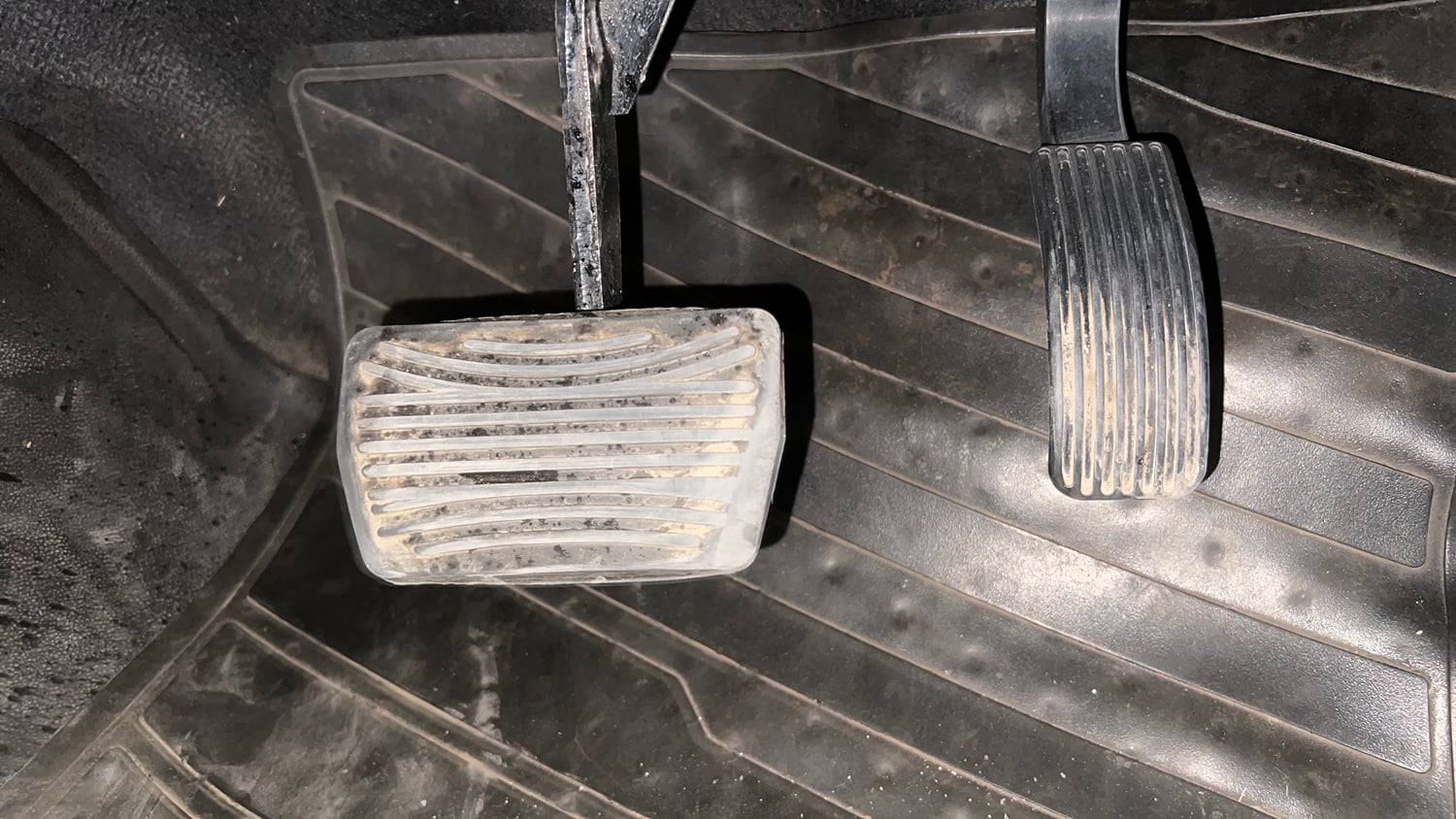 Used 2021 mahindra Thar LX Hard Top Diesel AT 4WD Diesel Automatic interior PEDALS VIEW