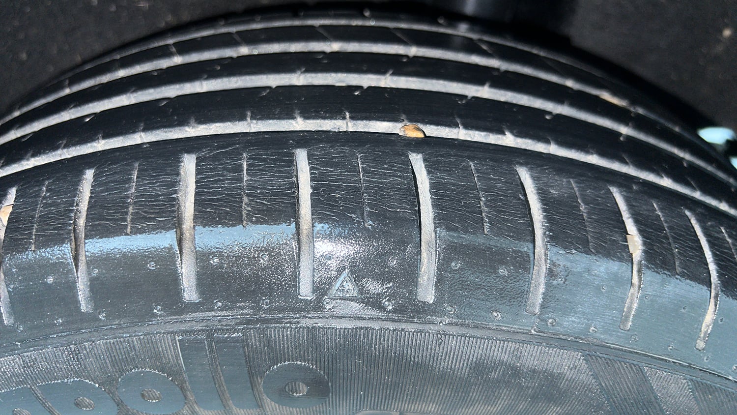 Used 2021 Maruti Suzuki Baleno Zeta Petrol Manual tyres LEFT REAR TYRE TREAD VIEW