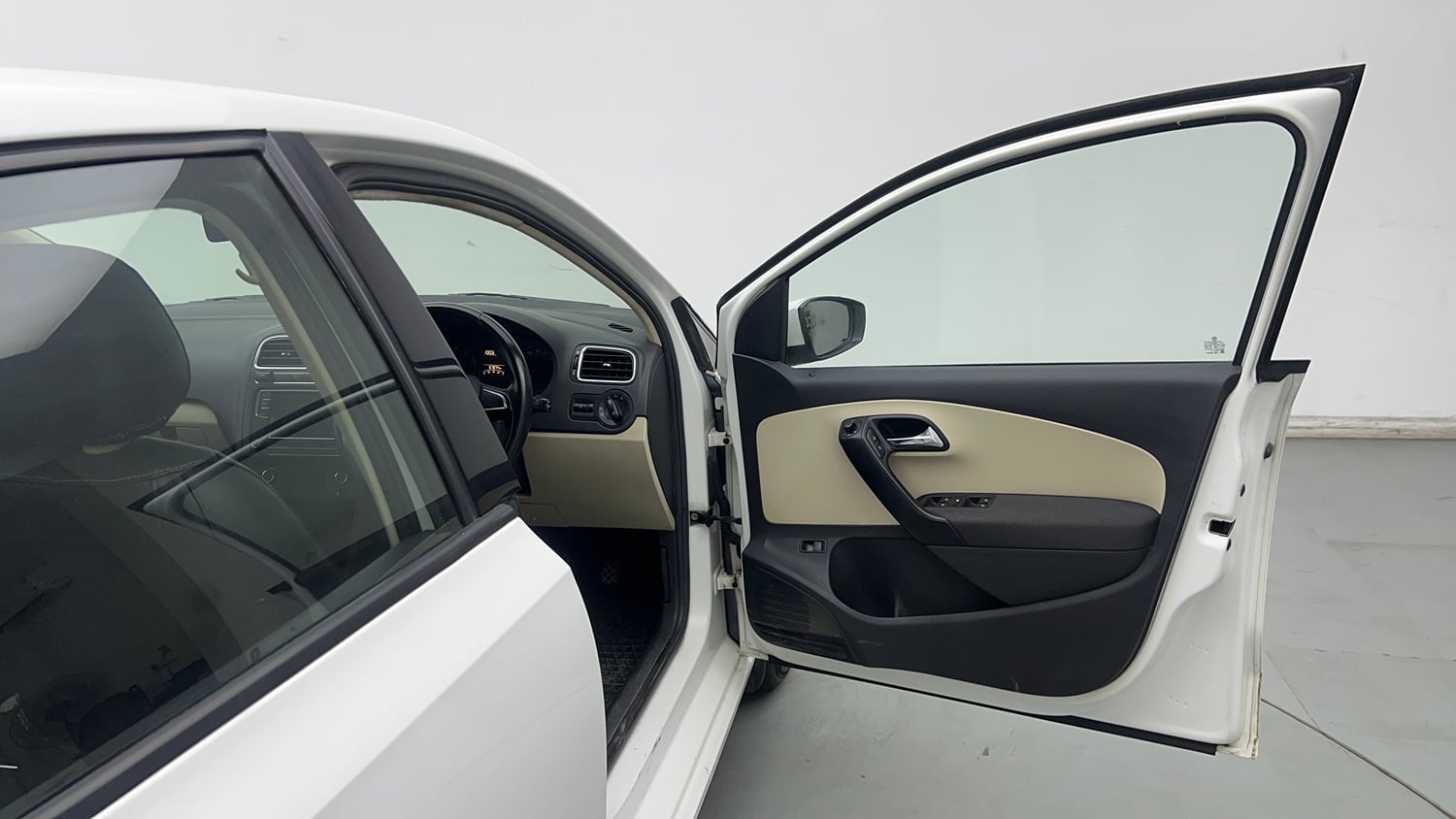 Used 2019 Skoda Rapid Ambition 1.6 MPI Petrol Manual interior RIGHT FRONT DOOR OPEN VIEW